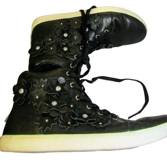 Ugg sz 5 Floral Rhinestone Sneakers - Picture 6 of 7